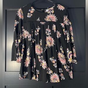 4/$16 Old Navy Top